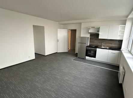Pronájem bytu, 1+kk, 34 m²