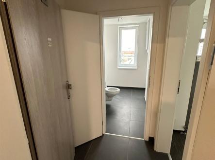 Pronájem bytu, 1+kk, 34 m²