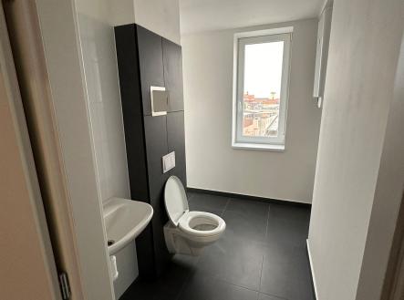 Pronájem bytu, 1+kk, 34 m²