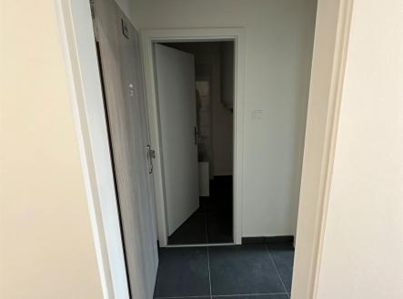 Pronájem bytu, 1+kk, 27 m²