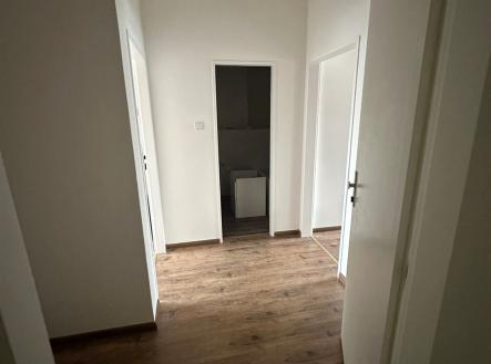 Pronájem bytu, 2+kk, 58 m²