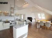 Pronájem bytu, 4+kk, 211 m²