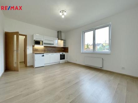 Pronájem bytu, 1+kk, 33 m²