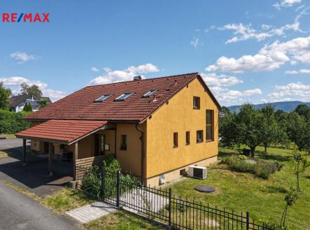 Prodej - dům/vila, 240 m² obrázek