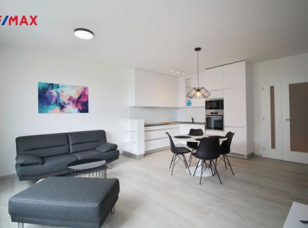 Pronájem bytu, 2+kk, 57 m²