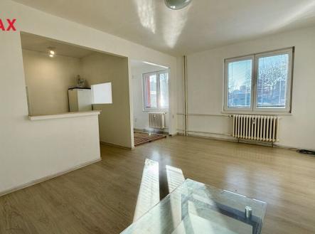 Pronájem bytu, 1+kk, 35 m²