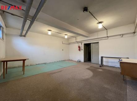 Pronájem skladovací prostor, 30 m²