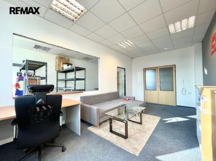 Pronájem kanceláře, 36 m²