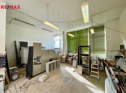Pronájem výrobní prostor, 132 m²