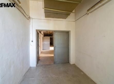 Pronájem výrobní prostor, 132 m²