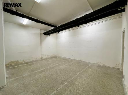 Pronájem skladovací prostor, 35 m²