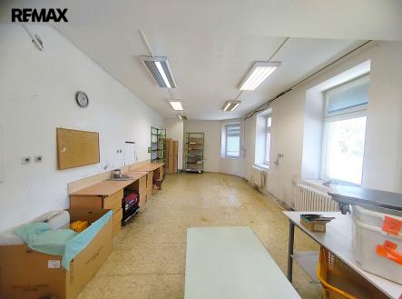 Prodej kanceláře, 520 m²