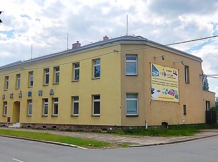 Prodej kanceláře, 520 m²