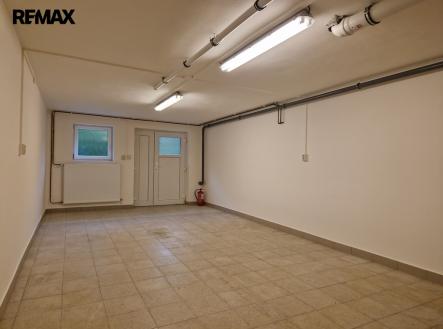 Pronájem skladovací prostor, 31 m²