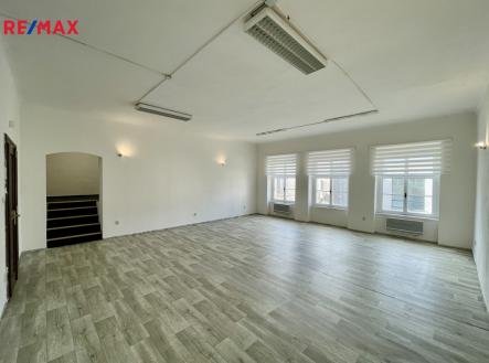 Pronájem kanceláře, 78 m²