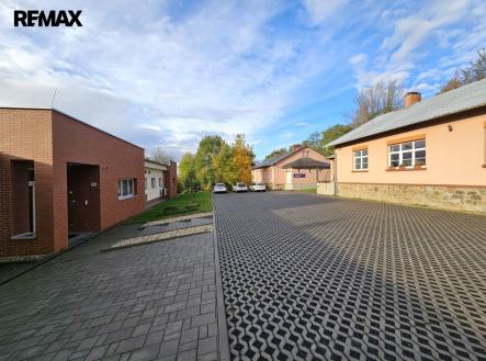 Pronájem kanceláře, 206 m²