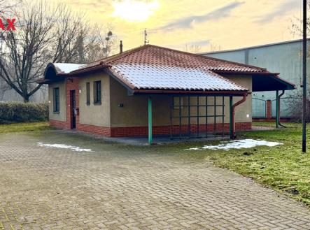 Pronájem kanceláře, 75 m²