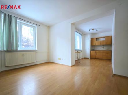Pronájem bytu, 1+kk, 30 m²