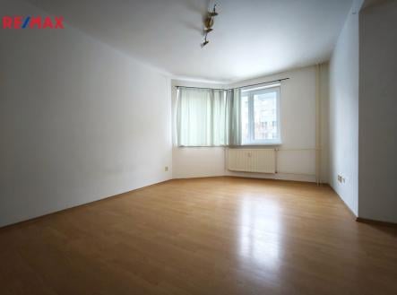 Pronájem bytu, 1+kk, 30 m²