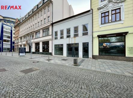 Pronájem obchodní prostor, 203 m²