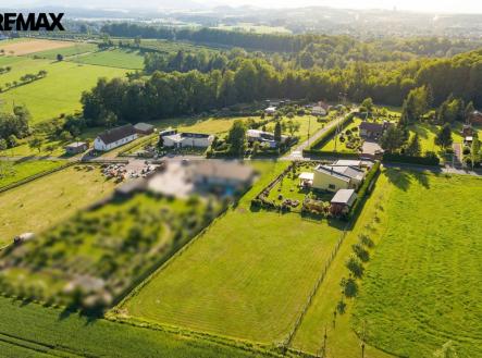 Prodej pozemku pro bydlení, 1 689 m²