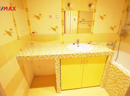 Pronájem bytu, 3+1, 80 m²