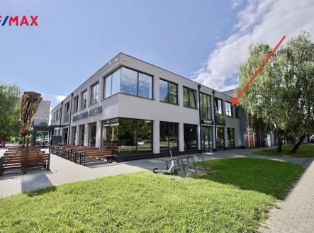 Pronájem kanceláře, 88 m²