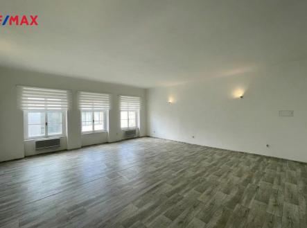 Pronájem kanceláře, 78 m²