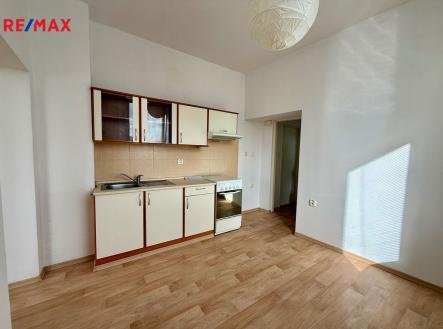 Pronájem bytu, 1+1, 36 m²