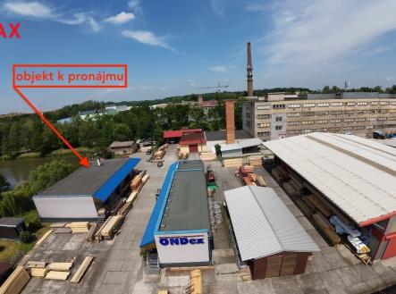 Pronájem obchodní prostor, 299 m²