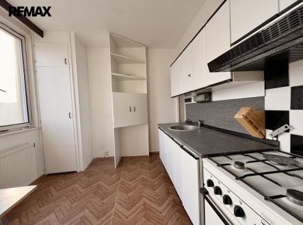 Prodej bytu, 3+1, 85 m²