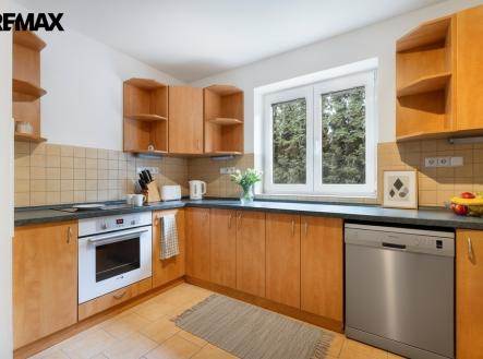 Prodej nájemního domu, 223 m²