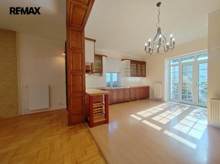 Prodej bytu, 3+1, 92 m²