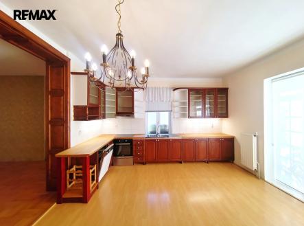 Prodej bytu, 3+1, 92 m²