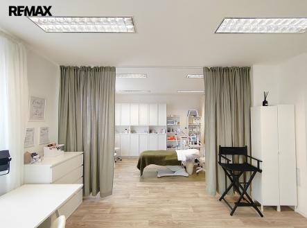 Pronájem kanceláře, 38 m²