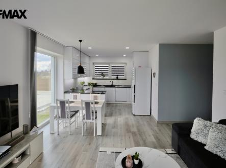 Pronájem domu/vily, 103 m²