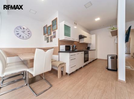 Prodej bytu, 3+kk, 69 m²