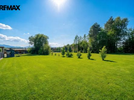 Prodej pozemku pro bydlení, 1 647 m²
