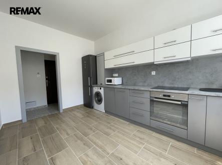 Pronájem bytu, 2+1, 86 m²