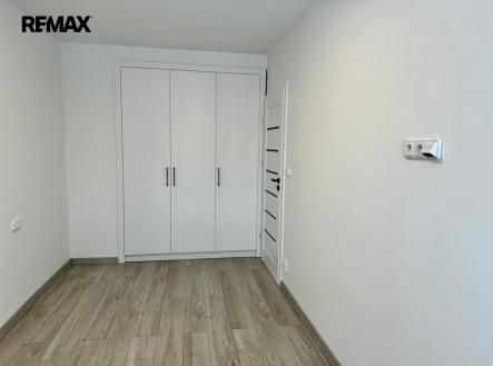 Pronájem bytu, 3+kk, 60 m²
