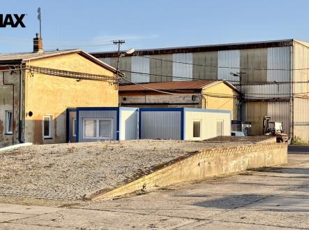 Prodej výrobní prostory, 2 724 m²