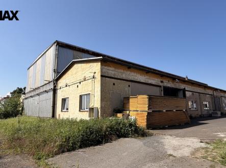 Prodej výrobní prostory, 2 724 m²
