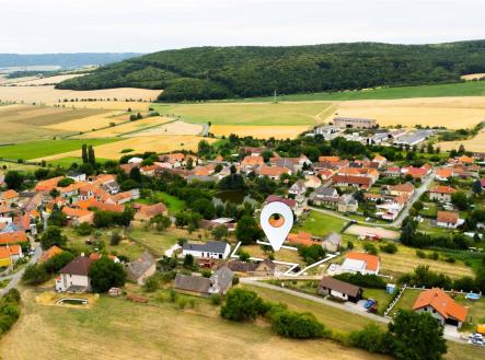 Prodej pozemku pro bydlení, 1 643 m²