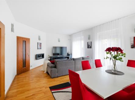 Prodej domu/vily, 203 m²