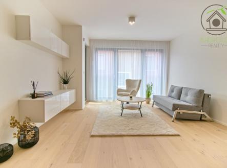 Pronájem bytu, 2+kk, 62 m²