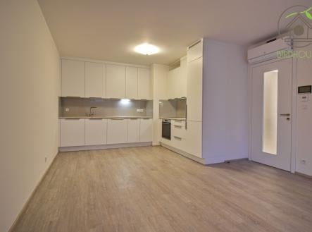 Pronájem bytu, 2+kk, 62 m²