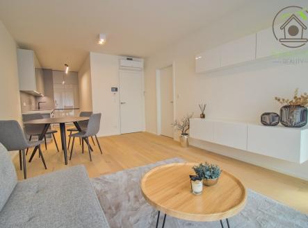 Pronájem bytu, 2+kk, 62 m²