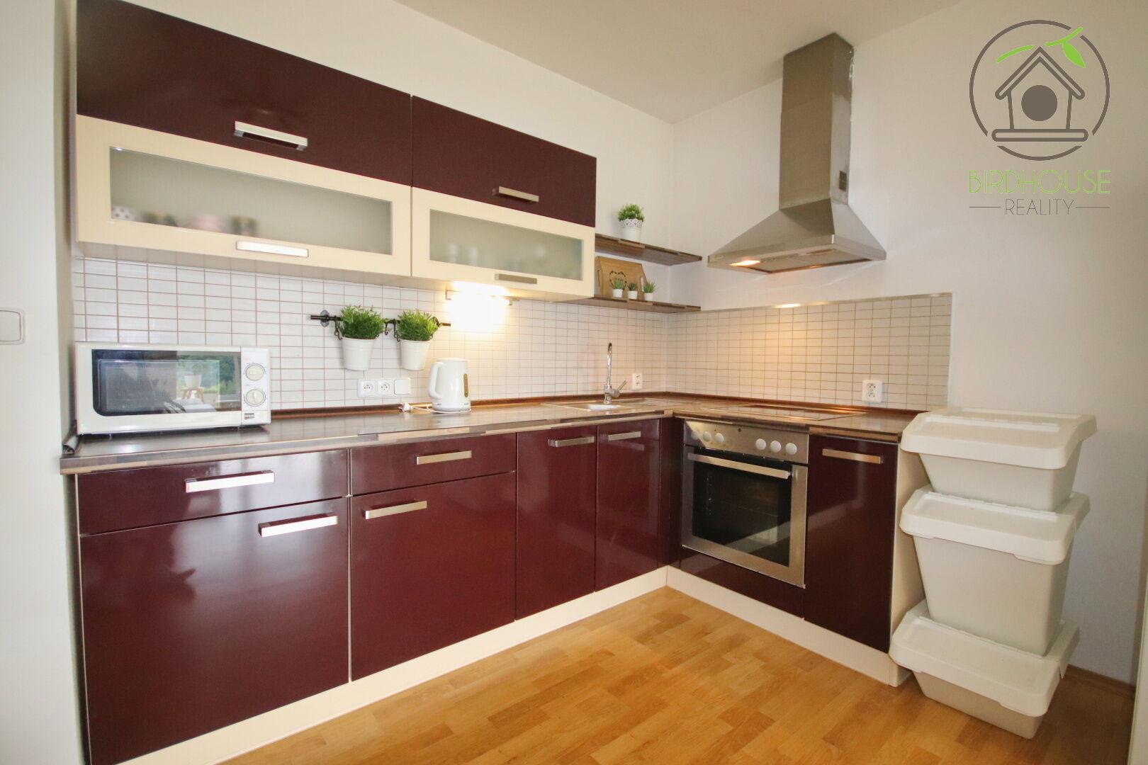 Prodej bytu 2+kk 90,59 m2 s garážovým stáním, Plzeň - Skvrňany