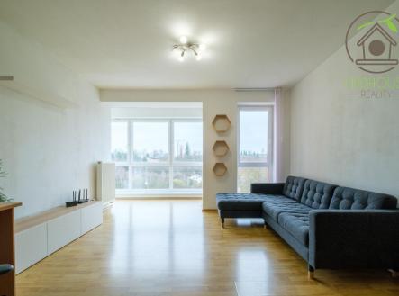 Prodej bytu 2+kk s garážovým stáním, Plzeň - Skvrňany