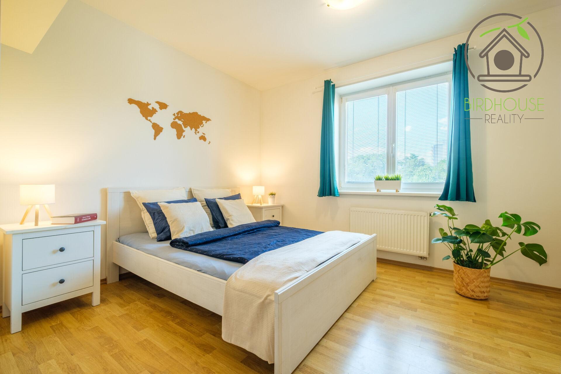 Prodej bytu 2+kk s garážovým stáním, Plzeň - Skvrňany